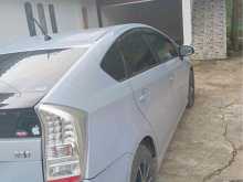 https://riyasewana.com/uploads/nissan-prius-48483822522.jpg