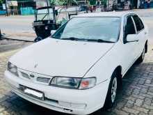 Nissan Pulsar 2000 Car