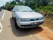 Nissan Pulsar 2000 Car