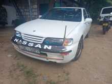 Nissan Pulsar 2000 Car