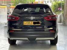https://riyasewana.com/uploads/nissan-qashqai-tekna-2016244622943.jpg