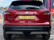 https://riyasewana.com/uploads/nissan-qashqai-tekna-7172444244.jpg