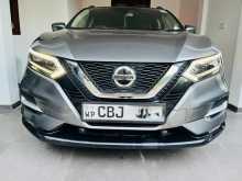 Nissan Qashqai XTrail Vezel 2018 Car
