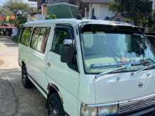 Nissan QD32 1997 Van