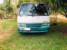 Nissan QD32 1997 Van
