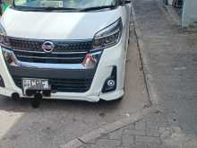 Nissan Roox 2017 Car