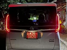 https://riyasewana.com/uploads/nissan-roox-highway-2719524017566.jpg