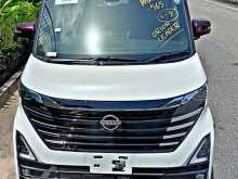 https://riyasewana.com/uploads/nissan-roox-highway-71132124192.jpg