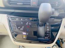 https://riyasewana.com/uploads/nissan-roox-x-1219580825001.jpg