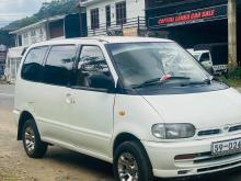Nissan Sareena 1992 Van