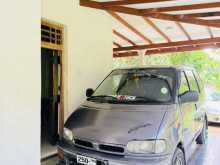 Nissan Serena 1993 Van