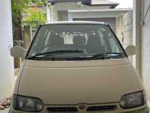 Nissan Serena 1994 Van