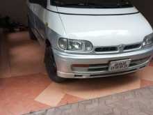 Nissan Serena 1993 Van