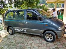 Nissan Serena 1991 Van