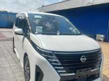 https://riyasewana.com/uploads/nissan-serena-161329144061.jpg
