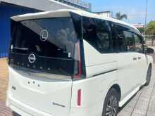 https://riyasewana.com/uploads/nissan-serena-161329144963.jpg