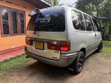 Nissan Serena 2004 Van