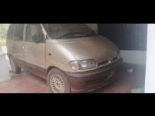 Nissan Serena 1983 Van