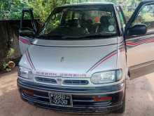 Nissan Serena 1988 Van