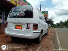 https://riyasewana.com/uploads/nissan-serena-1991-113183812283.jpg
