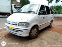 Nissan Serena 1991 Van