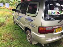Nissan Serena 1992 Van