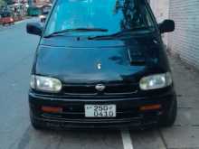 Nissan Serena 1992 Van