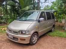 Nissan Serena 1993 Van