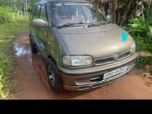 Nissan Serena 1993 Van