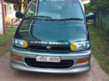 Nissan Serena 1993 Van