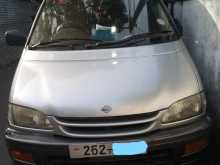 Nissan Serena 1993 Van