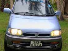 Nissan Serena 1994 Van