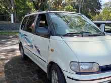 Nissan Serena 1995 Van