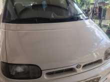 Nissan Serena 1996 Van