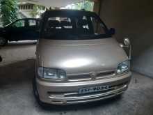 Nissan Serena 1996 Van