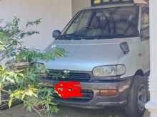 Nissan Serena 1996 Van