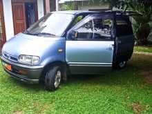 Nissan Serena 1997 Van