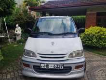 Nissan Serena 1998 Van