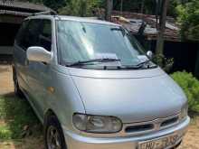 Nissan Serena 1998 Van