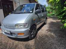 Nissan Serena 1998 Van
