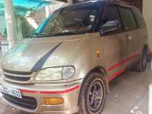 Nissan Serena 1998 Van