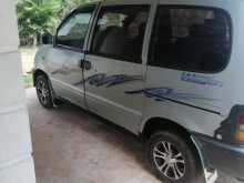 Nissan Serena 1998 Van