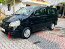 Nissan Serena 2000 Van