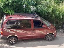 Nissan Serena 1992 Van