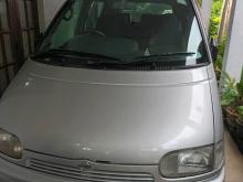 Nissan Serena 2002 Van