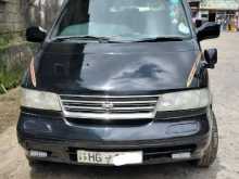 Nissan Serena 1999 Van