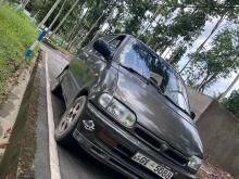 Nissan Serena 2001 Van