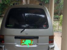 Nissan Serena 1994 Van