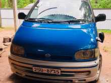 Nissan Serena 1995 Van