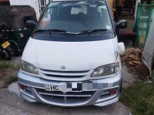 Nissan Serena 2001 Van